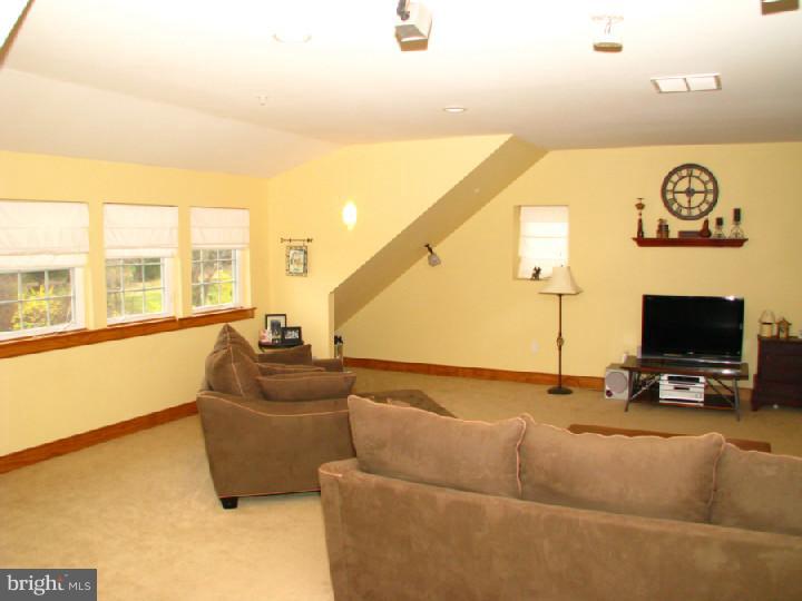 303 Whitford Hills Road Exton, PA 19341 - Photo 17 of 25 Living Room