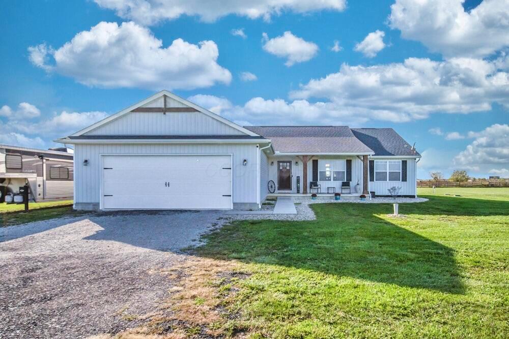 7181 Young Road Orient, OH 43146 - Photo 1 of 31 11-web-or-mls-DSC02179