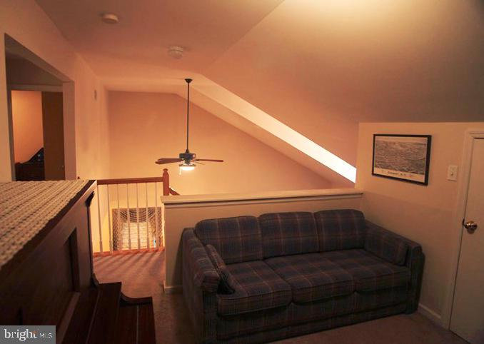 429 Rabbit Hill Lane Lancaster, PA 17603 - Photo 17 of 32 Gallery Image 17