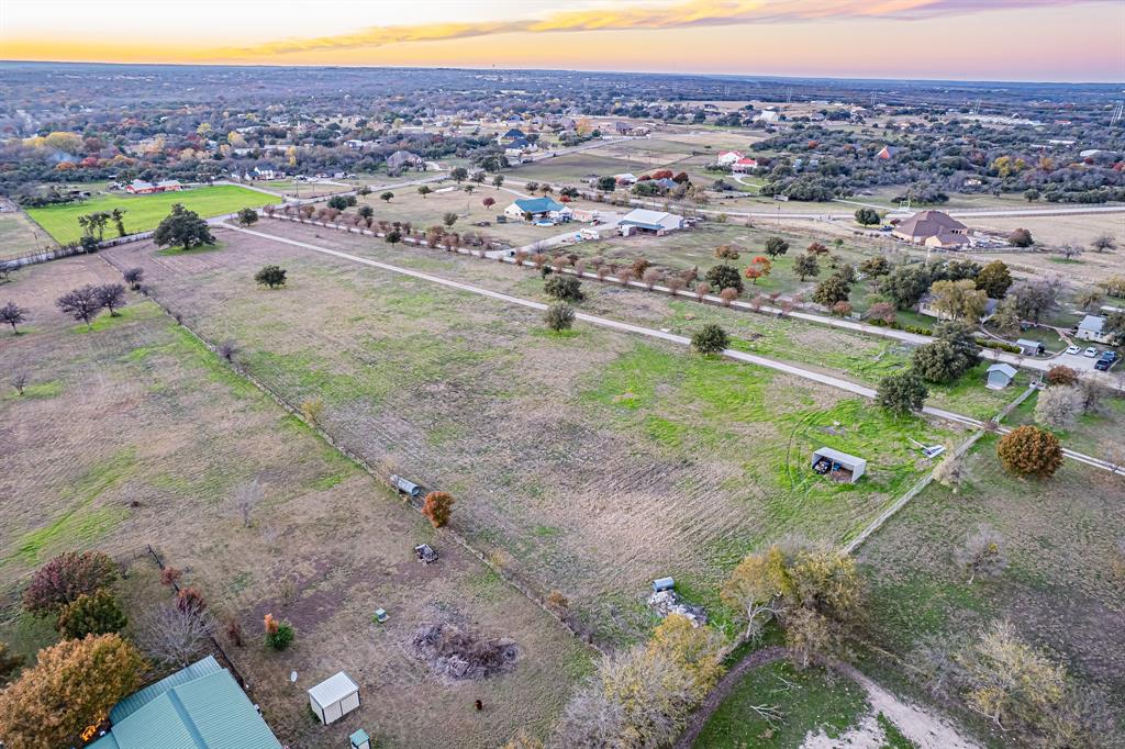 6942 Silver Creek Azle Road Azle, TX 76020 - Photo 18 of 37