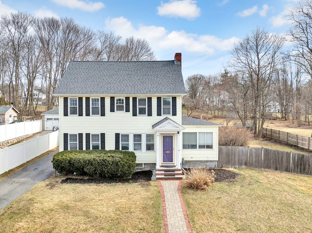 44 Douglas Road Lowell, MA 01852 - Photo 1 of 37 Gallery Image 1