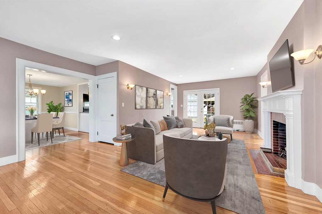 44 Douglas Road Lowell, MA 01852 - Photo 3 of 37 Gallery Image 3