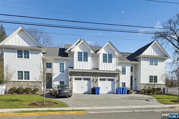 $7,200 | 1 Hamilton Place, Tenafly, NJ 07670