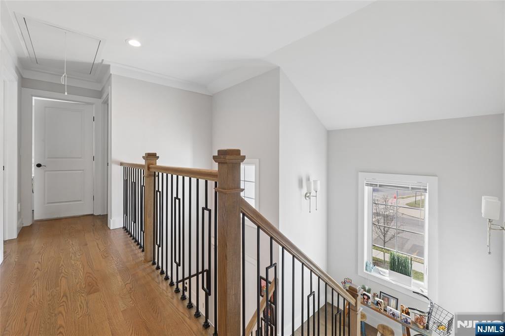 1 Hamilton Place Tenafly, NJ 07670 - Photo 33 of 44