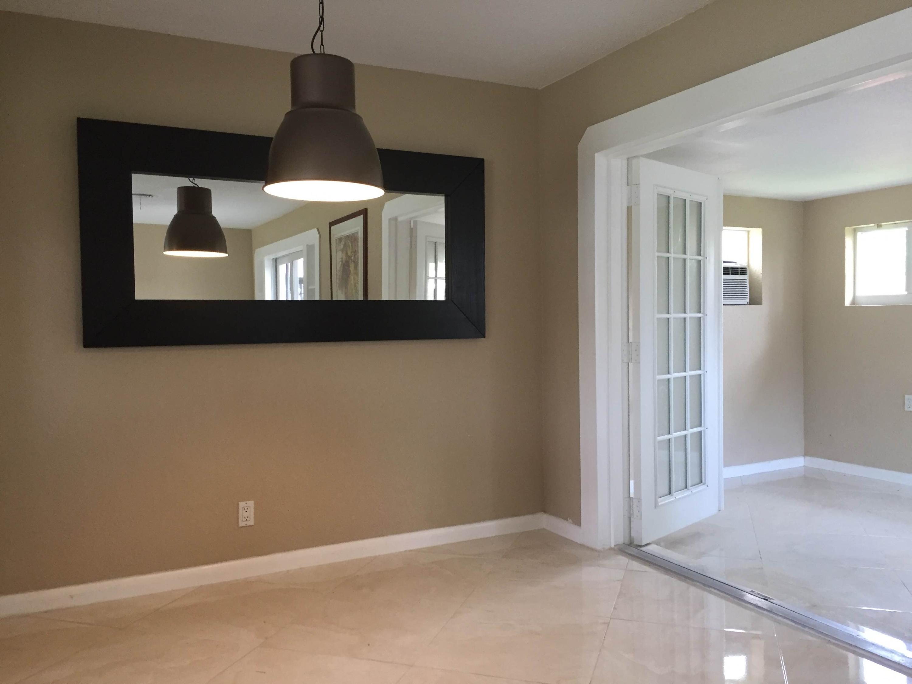 499 Northeast 34th Street Boca Raton, FL 33431 - Photo 6 of 20 IMG_2661