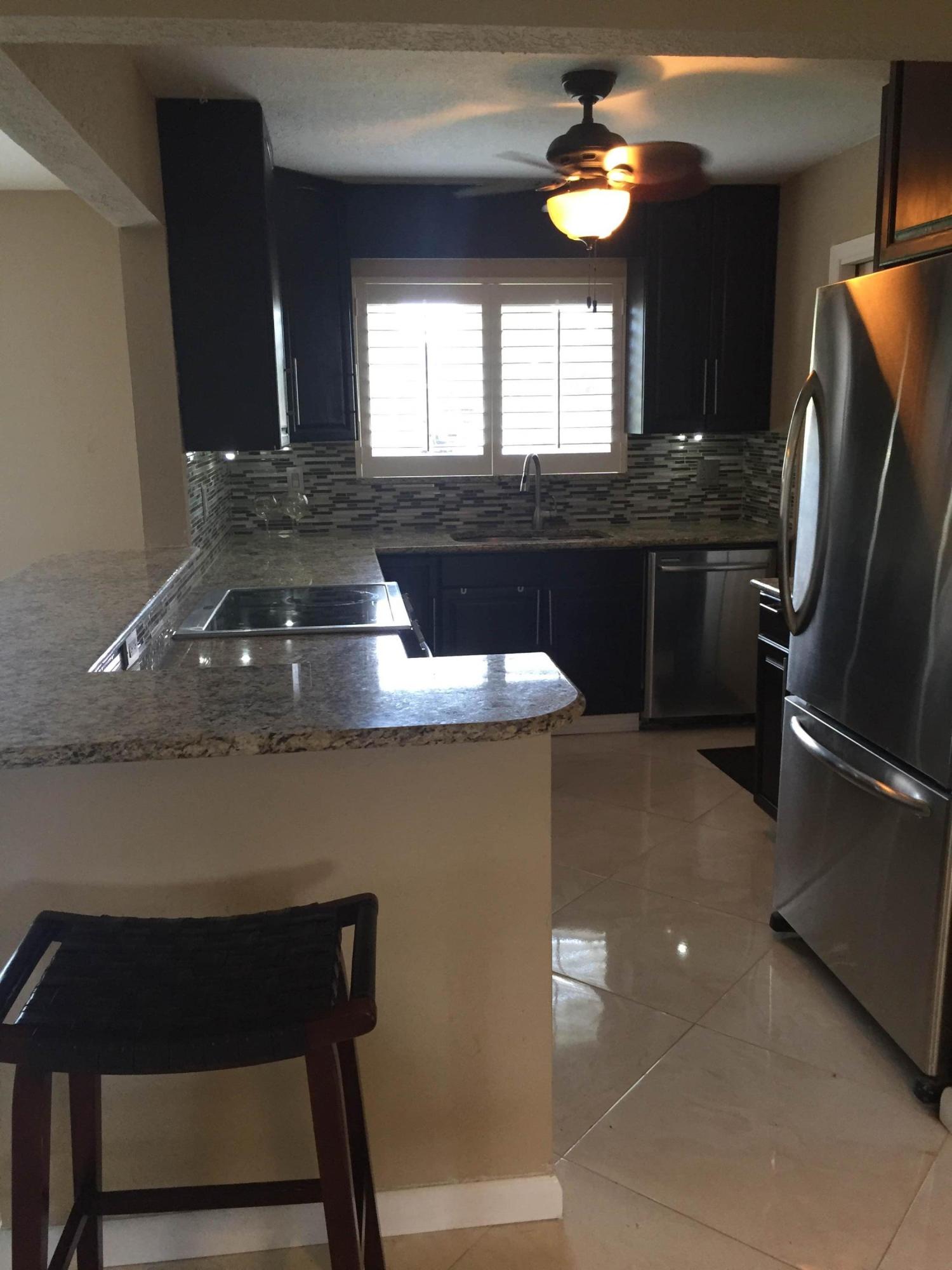 499 Northeast 34th Street Boca Raton, FL 33431 - Photo 8 of 20 IMG_2658