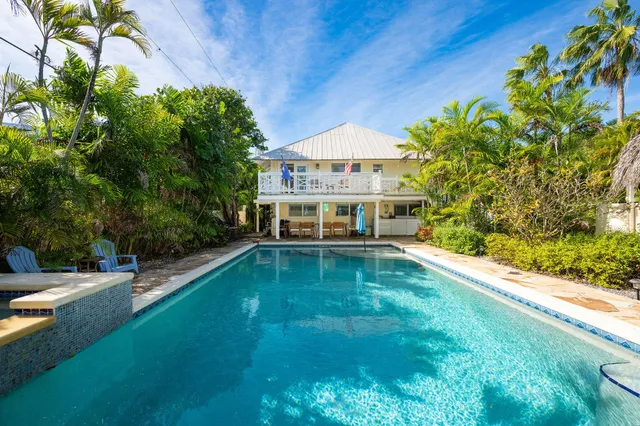 $2,250,000 | 1626 Sirugo Avenue, Key West, FL 33040
