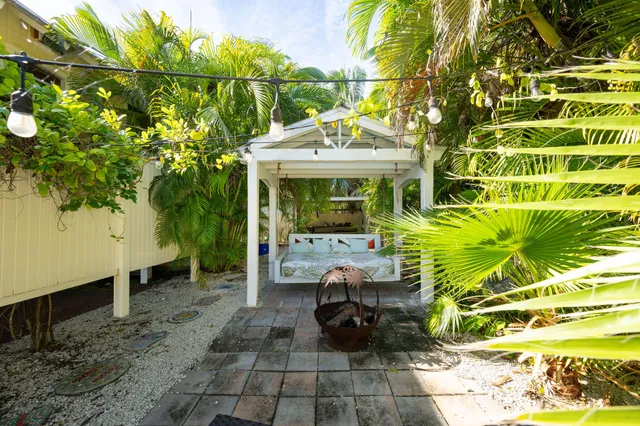 $2,250,000 | 1626 Sirugo Avenue, Key West, FL 33040