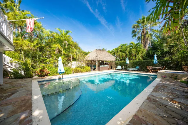 $2,250,000 | 1626 Sirugo Avenue, Key West, FL 33040