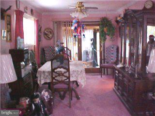307 Hickory Road Warminster, PA 18974 - Photo 4 of 6