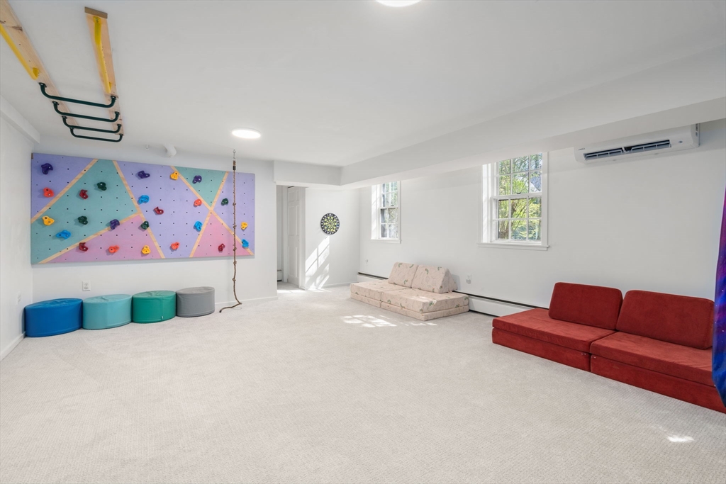633 Boston Post Road Weston, MA 02493 - Photo 27 of 35