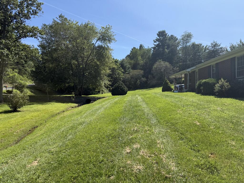917 McGhee Road Woodlawn, VA 24381 - Photo 20 of 23 Gallery Image 20
