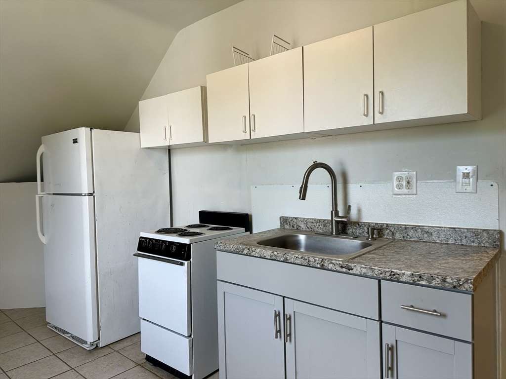 155 Dale Street Dedham, MA 02026 - Photo 27 of 37