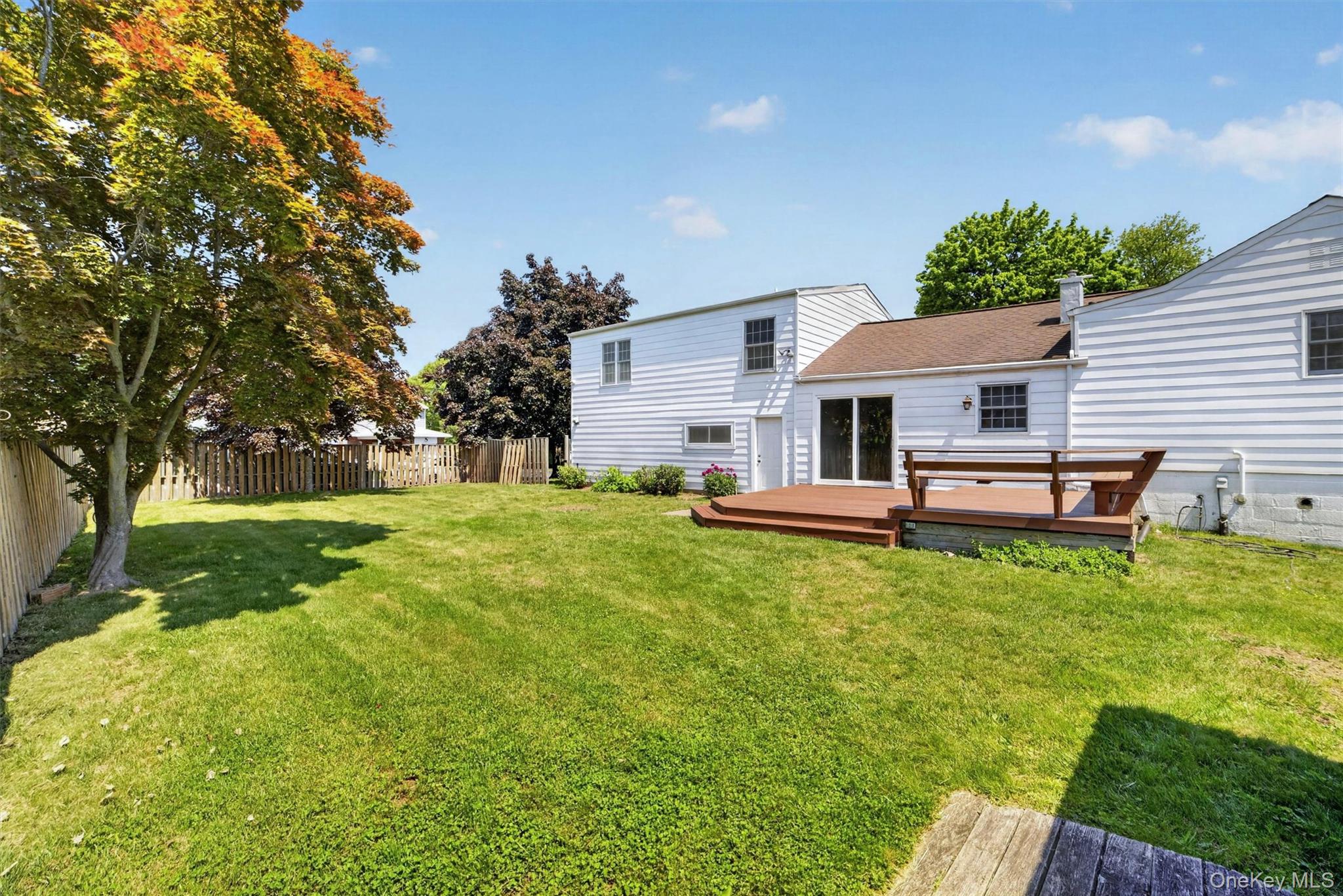 263 Croydon Road Yonkers, NY 10710 - Photo 40 of 43 a house view with swimming pool and garden