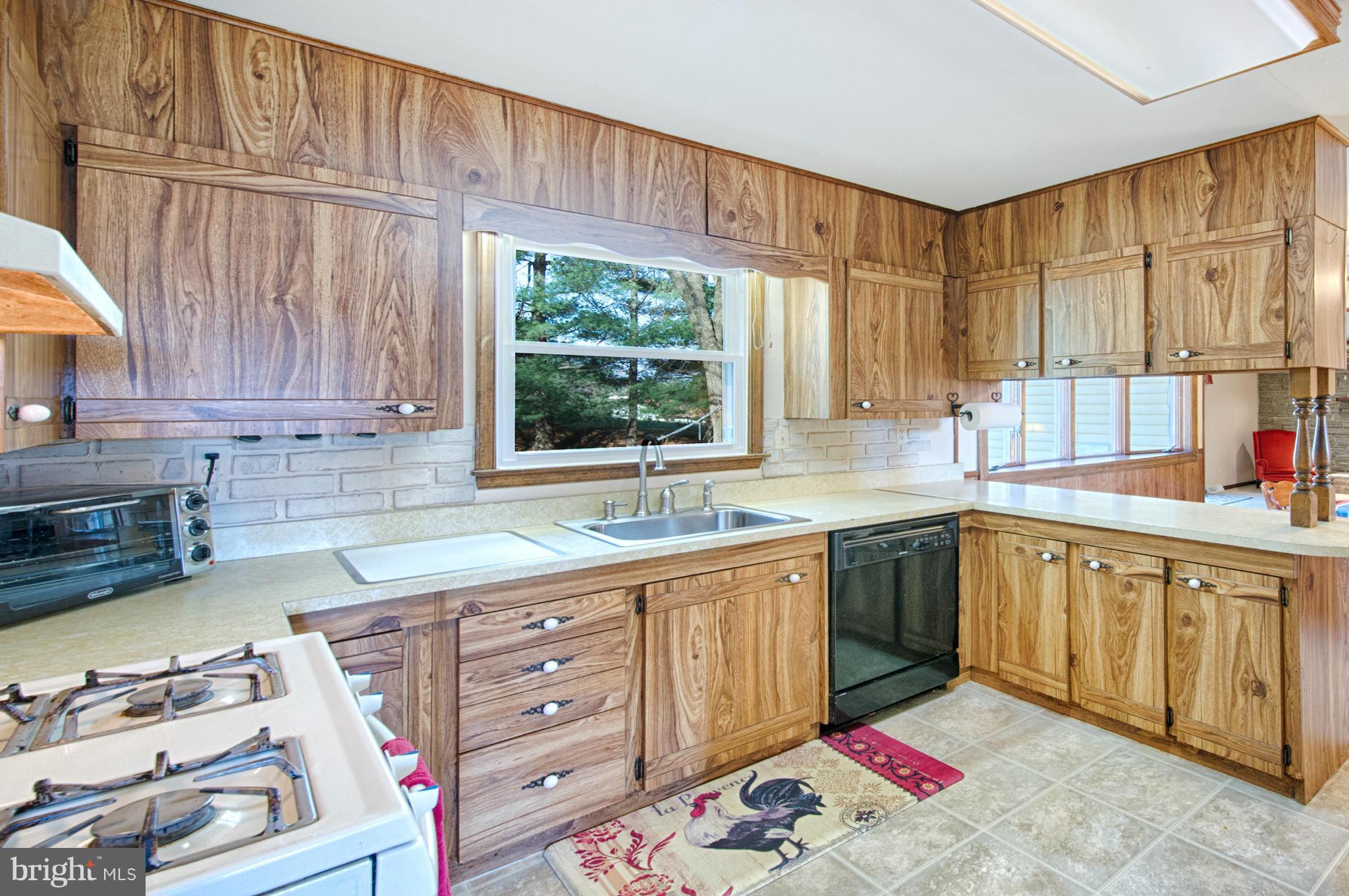 2300 Jerrys Road Street, MD 21154 - Photo 11 of 28 Kitchen