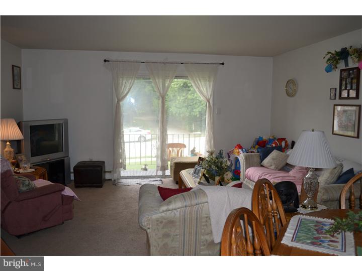 846 Garrett Lane Springfield, PA 19064 - Photo 10 of 21 Unit #2