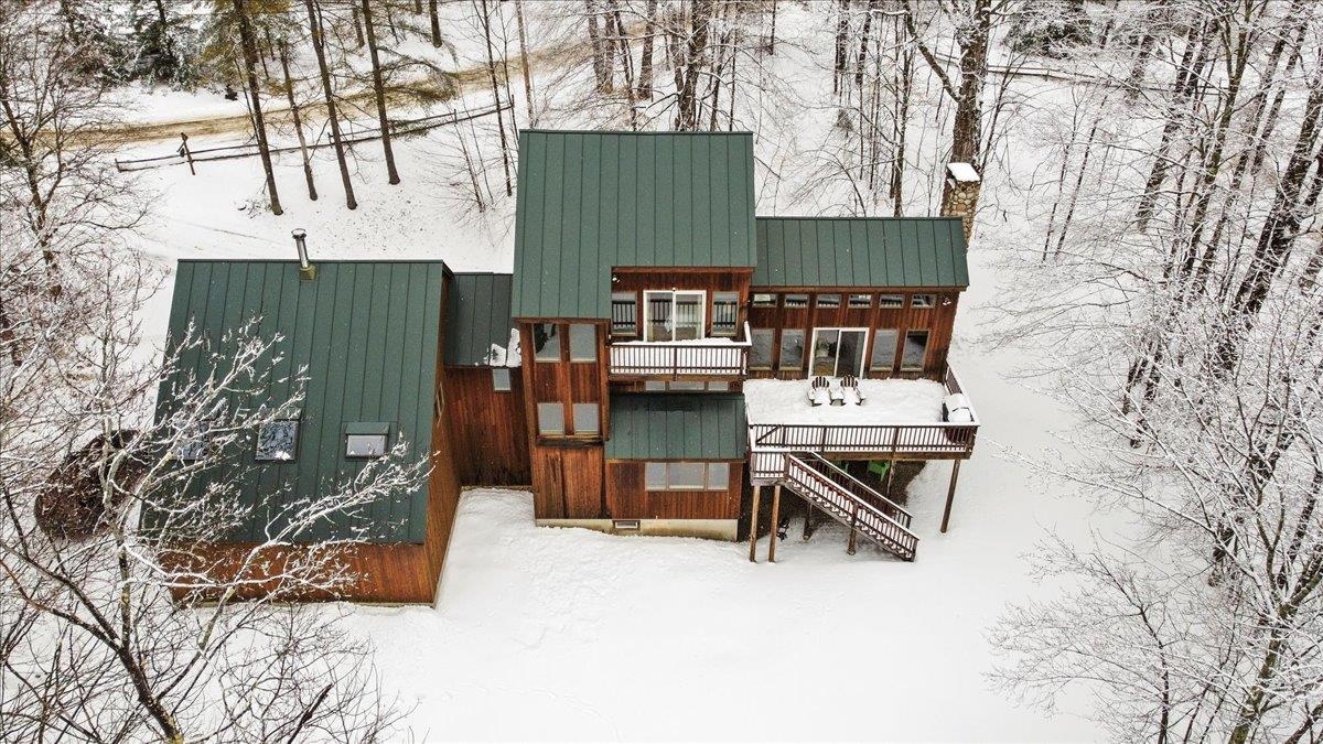 14 Sap Bucket Road Winhall, VT 05340 - Photo 5 of 40