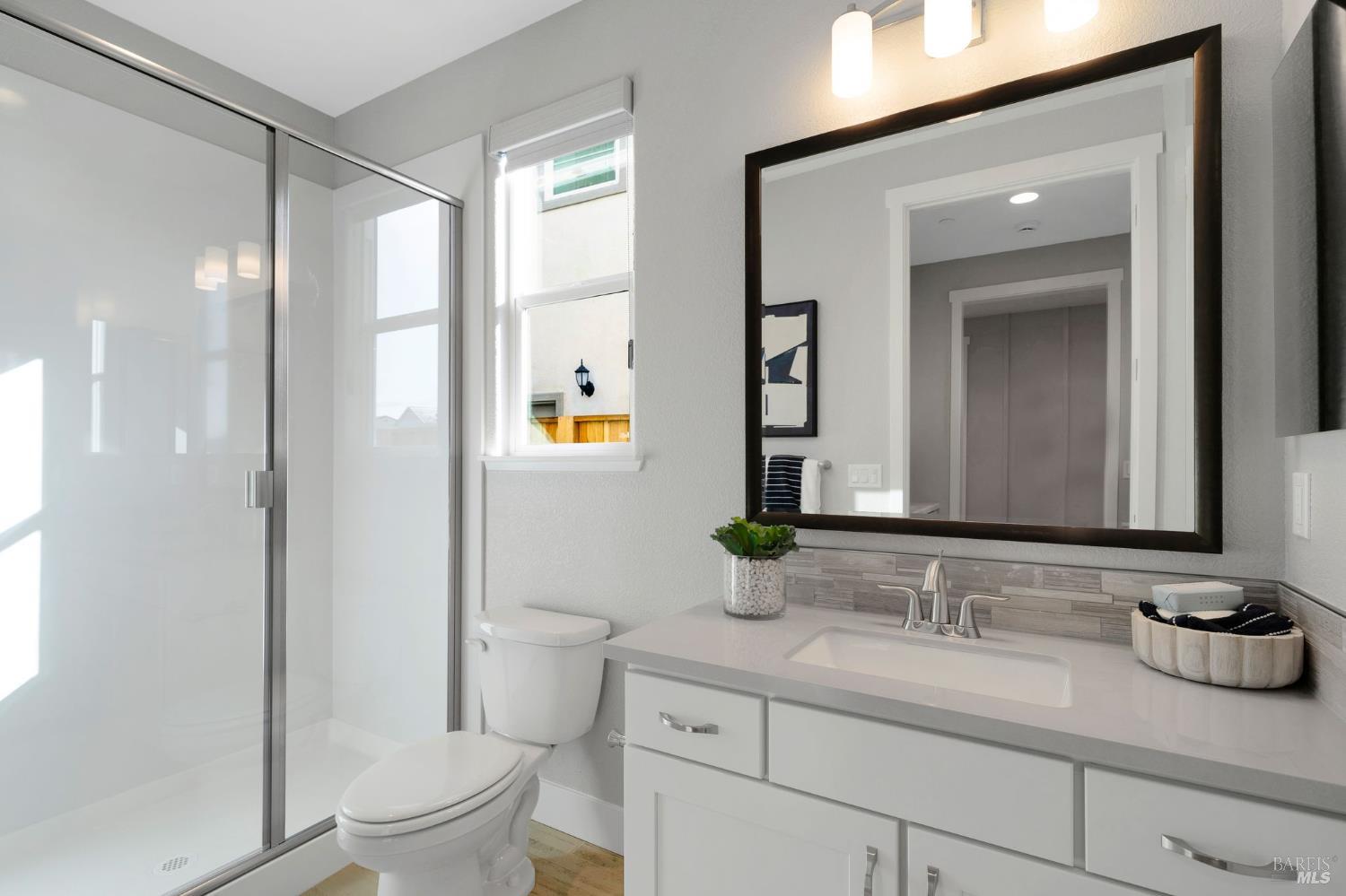 537 Eagle Circle Oakley, CA 94561 - Photo 38 of 42 Photo is of the model home and for representational purposes only.