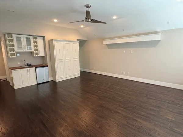 $4,300 | 4410 Floyd Street, Unit A, Houston, TX 77007
