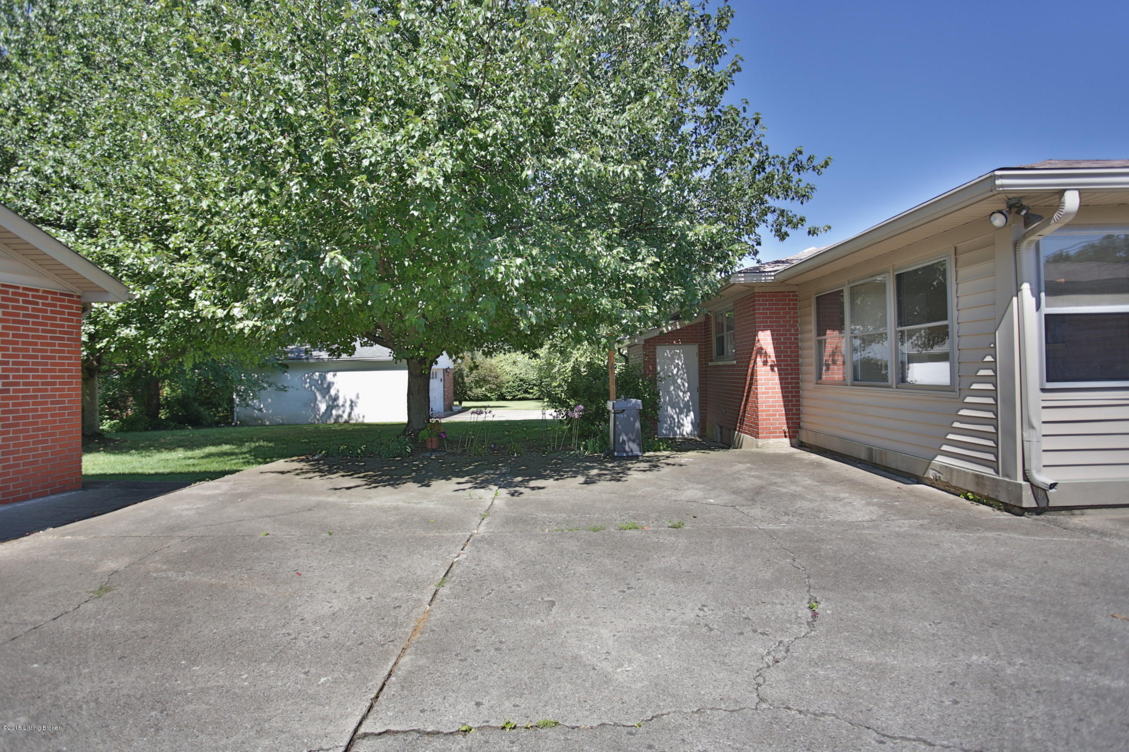 9004 Waltlee Road Louisville, KY 40291 - Photo 37 of 41 37
