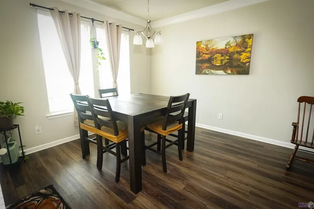 $385,000 | 21445 West Grove Drive, Zachary, LA 70791