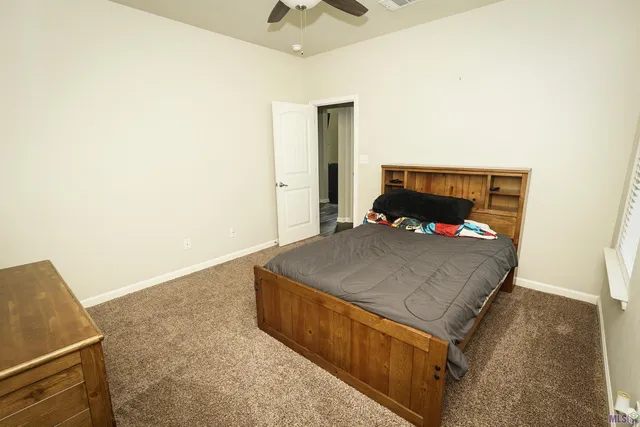 $385,000 | 21445 West Grove Drive, Zachary, LA 70791