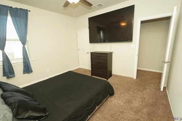 $385,000 | 21445 West Grove Drive, Zachary, LA 70791