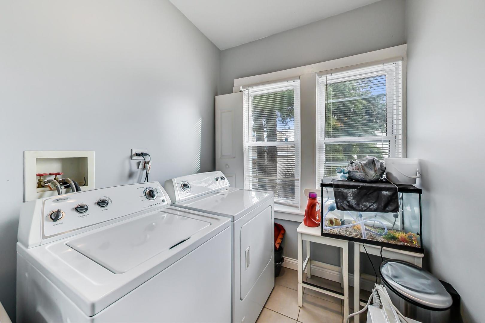 4237 West School Street Chicago, IL 60641 - Photo 21 of 72