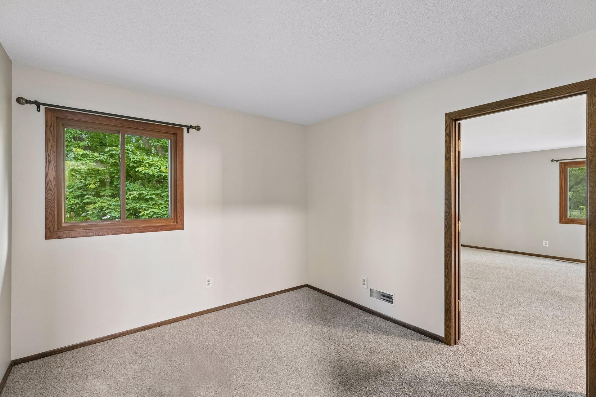 6966 Inskip Avenue South Cottage Grove, MN 55016 - Photo 21 of 56