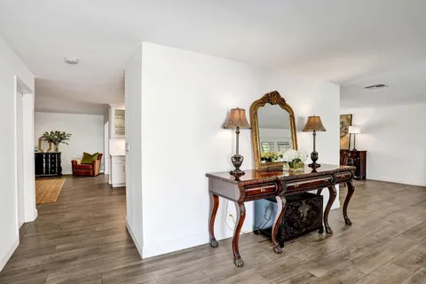 $1,650,000 | 4240 Northeast 28th Avenue, Fort Lauderdale, FL 33308