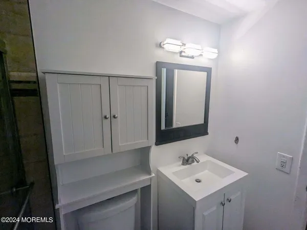 $2,400 | 364 Westwood Avenue, Unit 29, Long Branch, NJ 07740