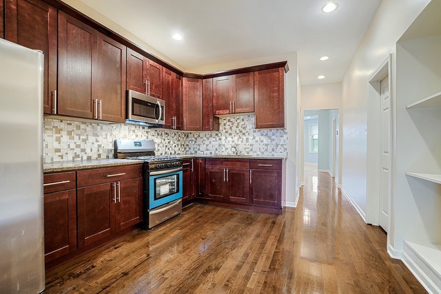 4126 West Cermak Road Chicago, IL 60623 - Photo 8 of 16