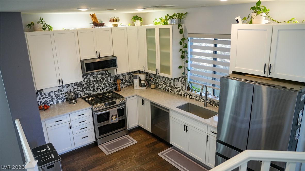 9554 Leaping Lizard Street Las Vegas, NV 89178 - Photo 9 of 47