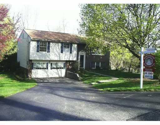 1476 Mayview Road Upper St. Clair, PA 15241 - Photo 1 of 8 Exterior Front.