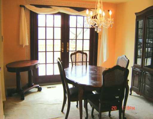 1476 Mayview Road Upper St. Clair, PA 15241 - Photo 3 of 8 Dining Room.