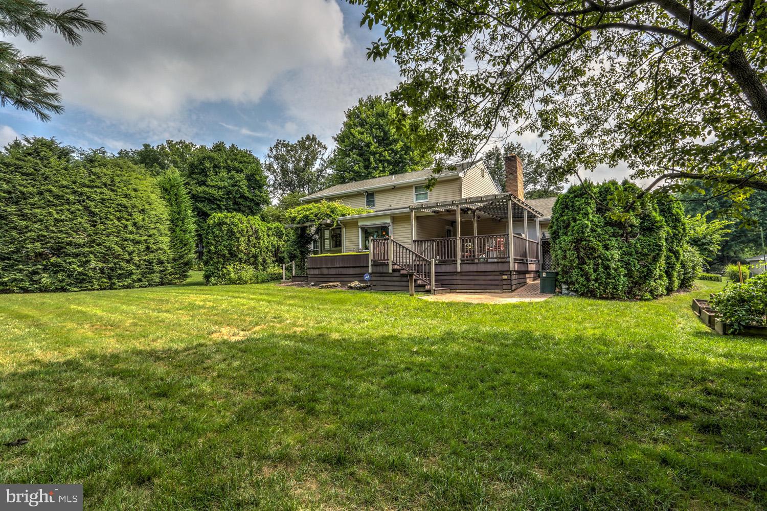 1929 North Eden Road Lancaster, PA 17601 - Photo 17 of 93