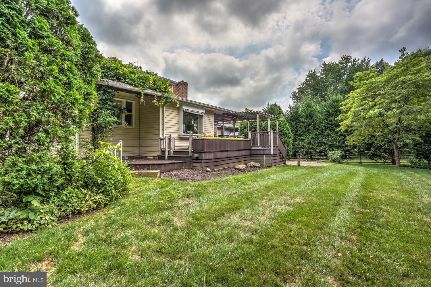 1929 North Eden Road Lancaster, PA 17601 - Photo 25 of 93