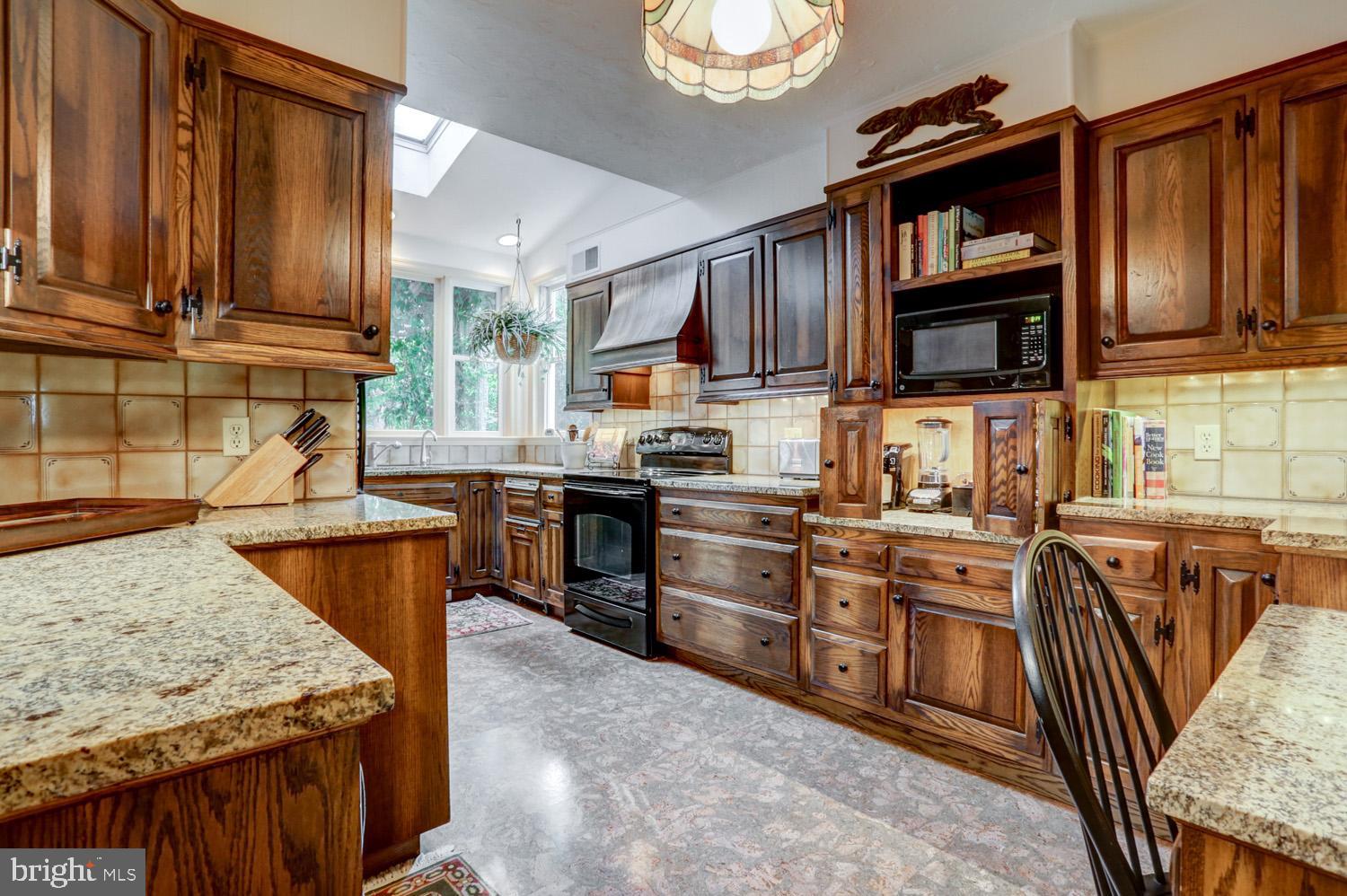 1929 North Eden Road Lancaster, PA 17601 - Photo 36 of 93