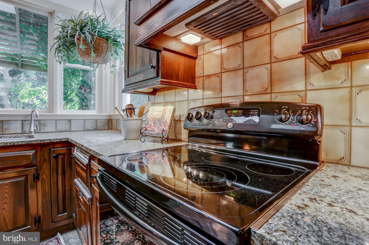 1929 North Eden Road Lancaster, PA 17601 - Photo 43 of 93