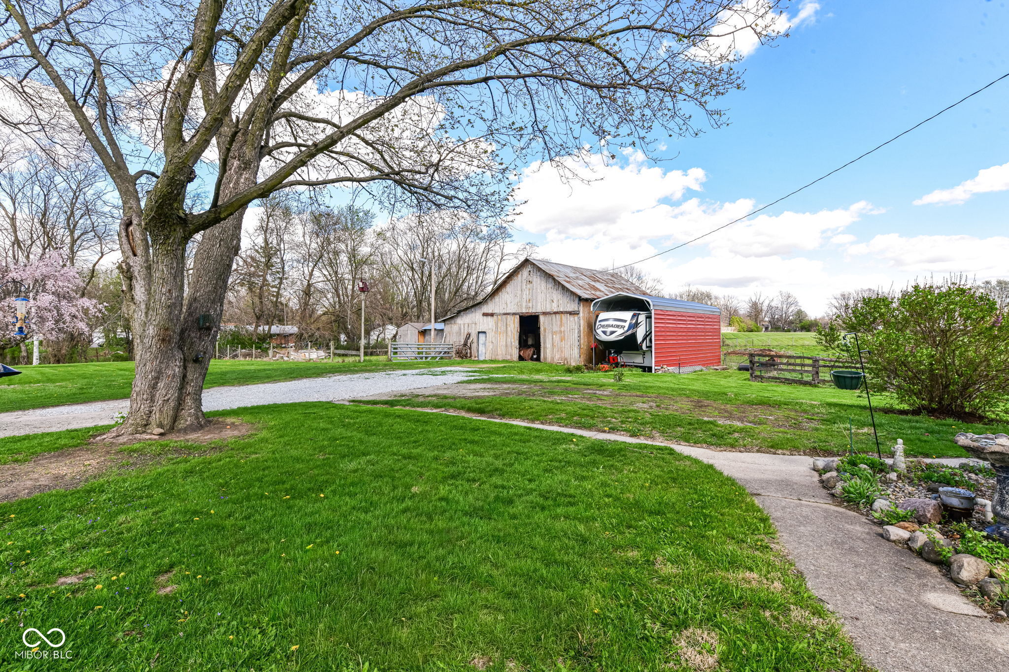4260 South Ridgeview Road Anderson, IN 46013 - Photo 3 of 41 Gallery Image 3