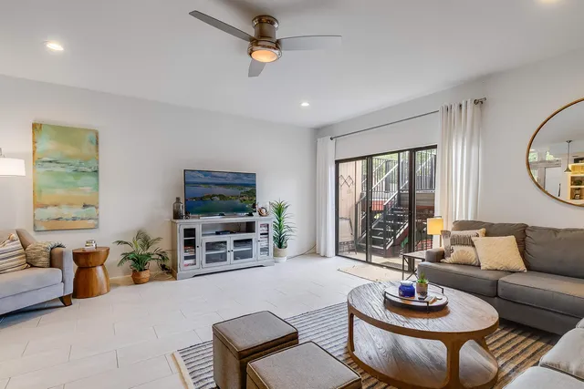 $749,000 | 613 Hi Circle North, Unit E, Horseshoe Bay, TX 78657