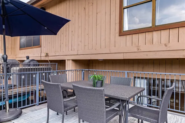 $749,000 | 613 Hi Circle North, Unit E, Horseshoe Bay, TX 78657