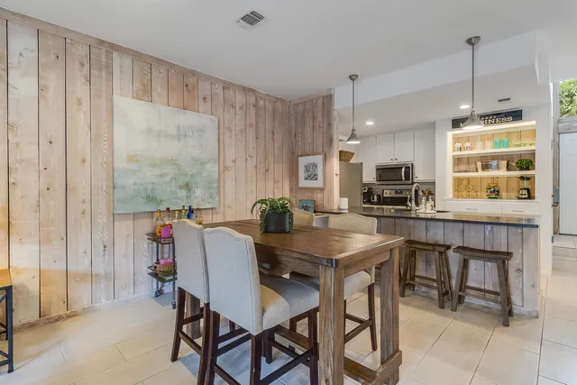 $749,000 | 613 Hi Circle North, Unit E, Horseshoe Bay, TX 78657