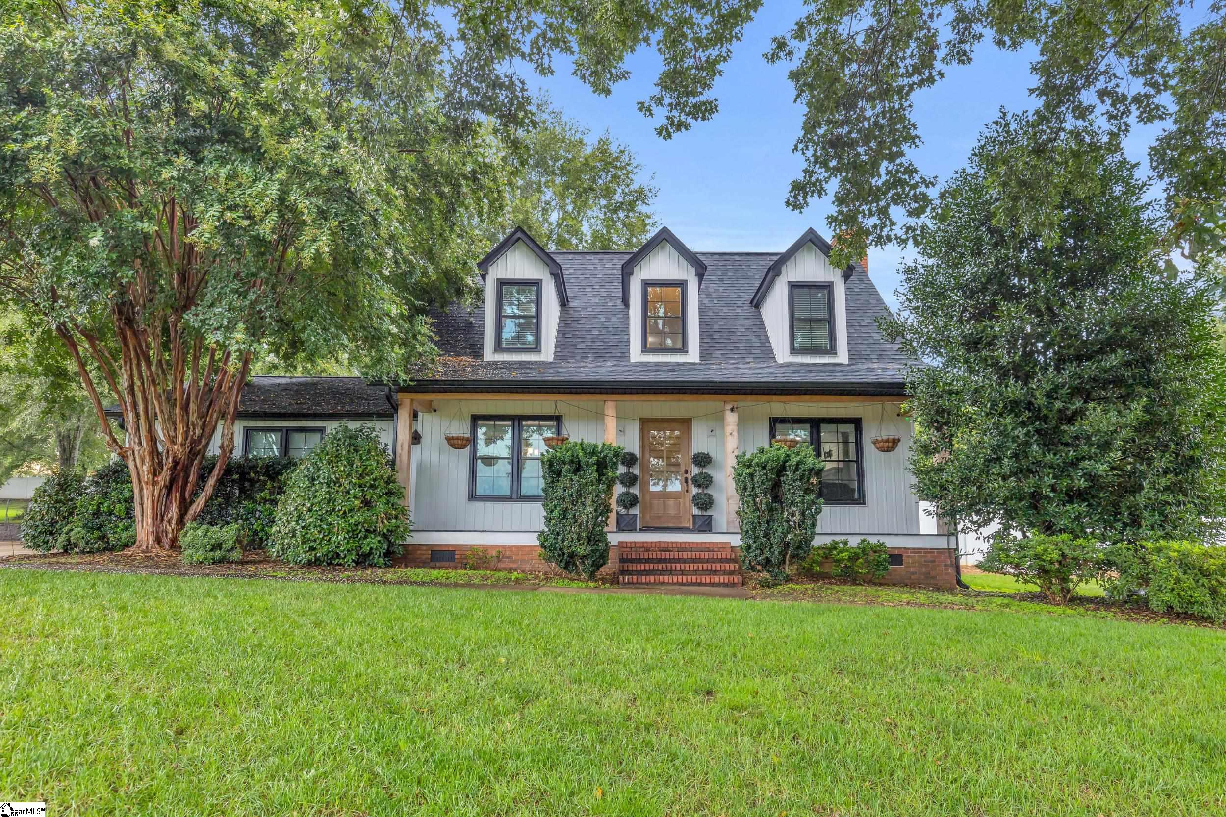 1331 Old Mill Road Easley, SC 29642 - Photo 1 of 27