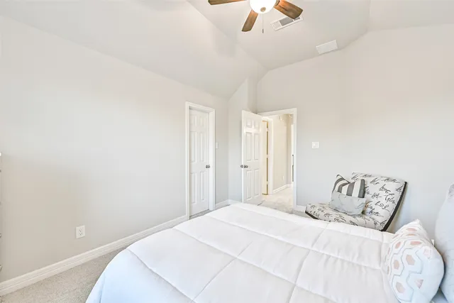 $3,500 | 3103 Flora Manor Drive, Texas City, TX 77568