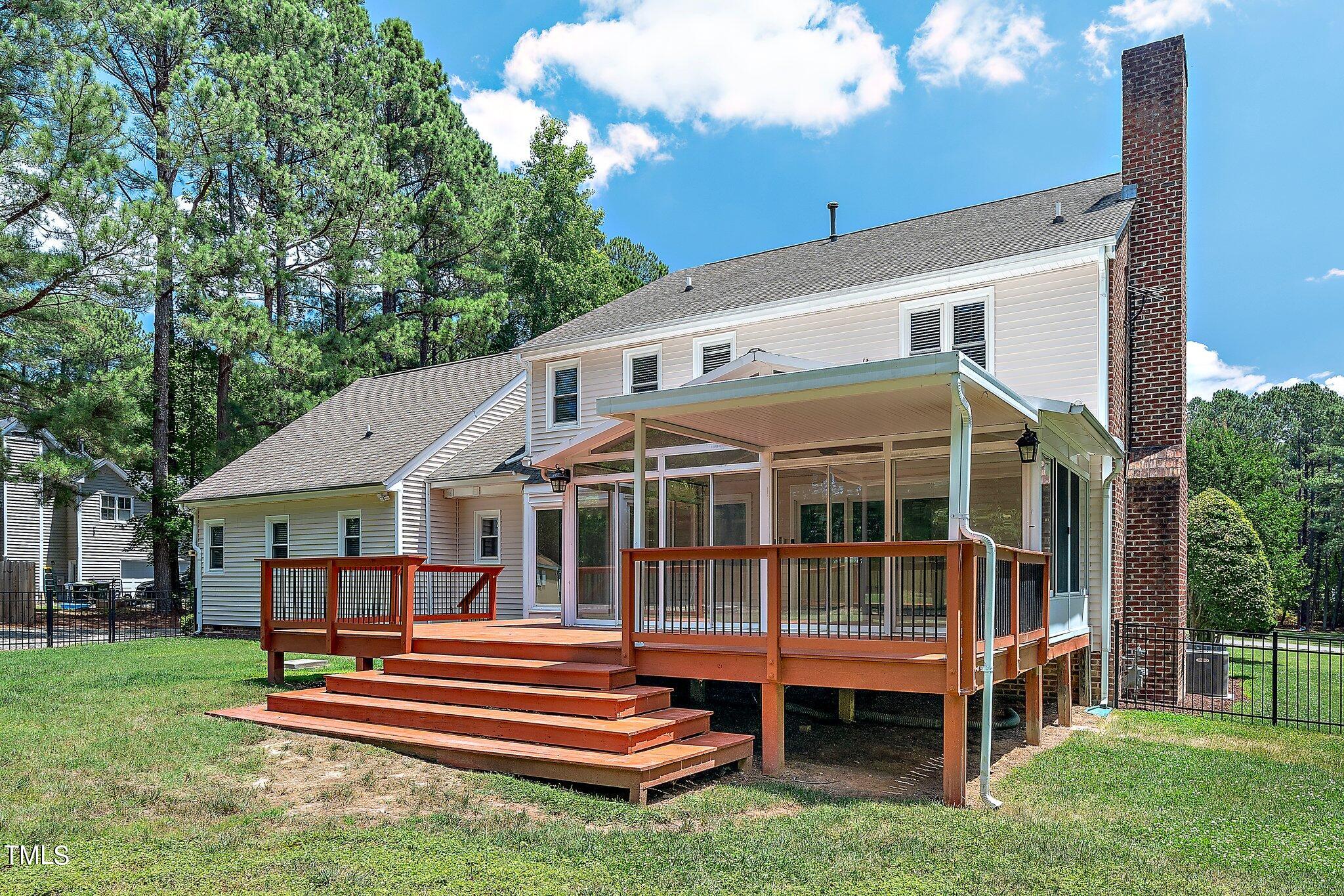 10001 Layton Ray Circle Raleigh, NC 27613 - Photo 39 of 39 39-web-or-mls-10001 Layton Ray Cir (35 o