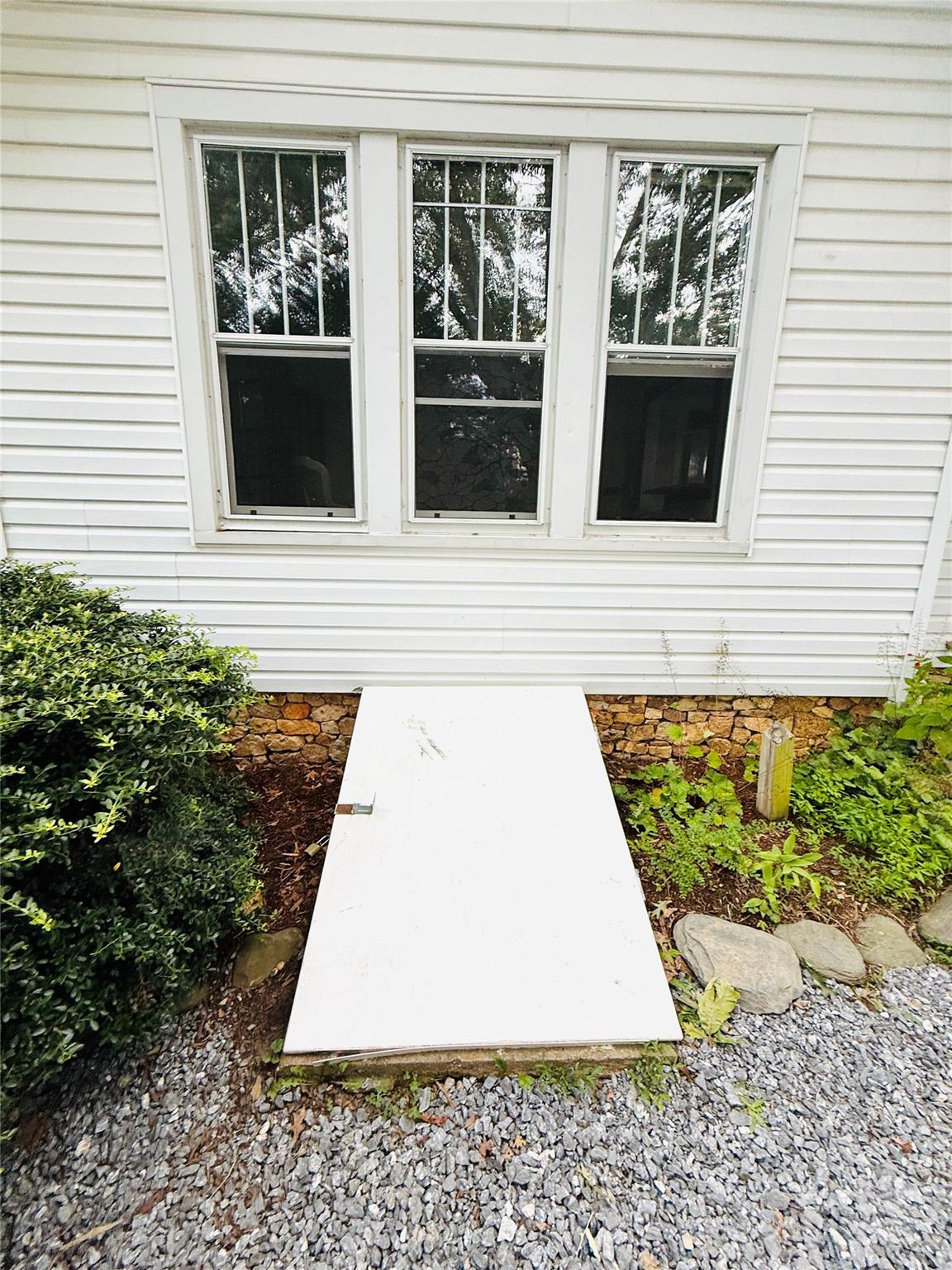 5188 Dysartsville Road Morganton, NC 28655 - Photo 8 of 48