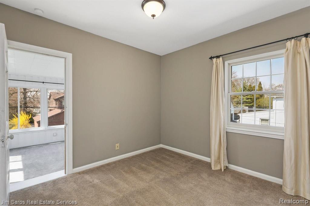 897 Rivard Boulevard Grosse Pointe, MI 48230 - Photo 10 of 19
