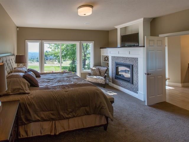 17601 North Greenbluff Road Colbert, WA 99005 - Photo 7 of 20