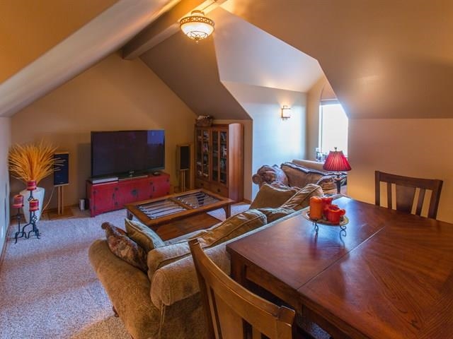 17601 North Greenbluff Road Colbert, WA 99005 - Photo 10 of 20